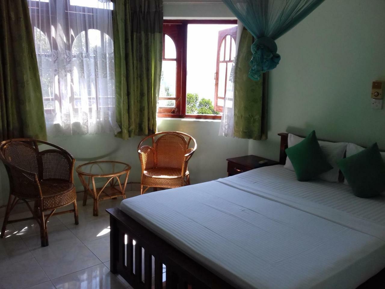 Kandy View Garden Hotel Exterior foto